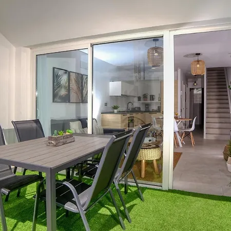 בית נופש Gold - Duplex - Near The With Air-con By Lanzarote
